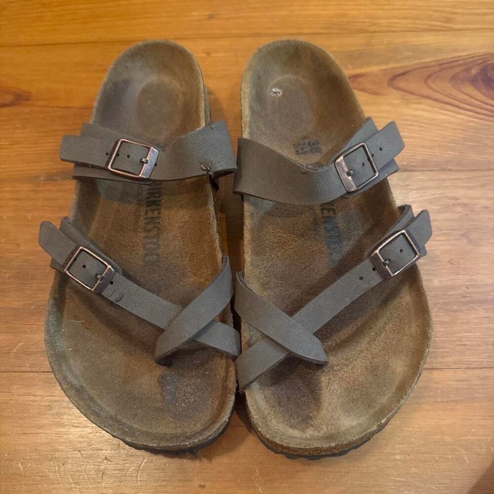 Birkenstock Mayari Brown Sandals Size 39 Women’s 8–8.5 Toe Loop